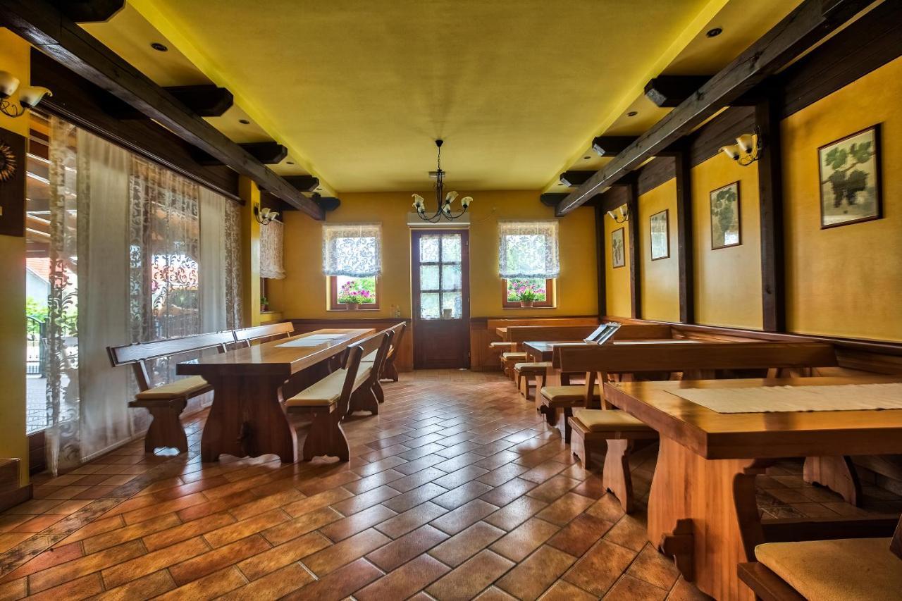 Podrumi Kolar "Suza Baranje" Kneževi Vinogradi Exterior foto
